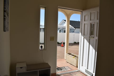 3 Bedroom Downtown Pismo Beach Vacation Rental House Sleeps 8