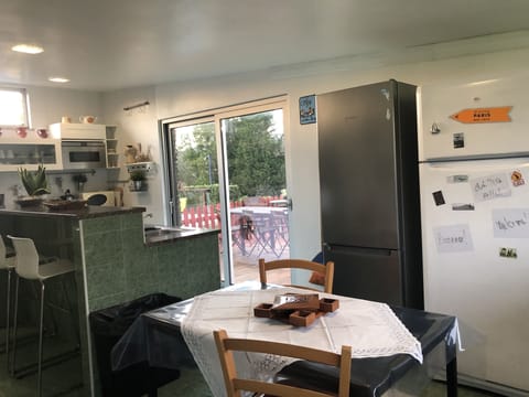 cuisine, RIVER HOUSE