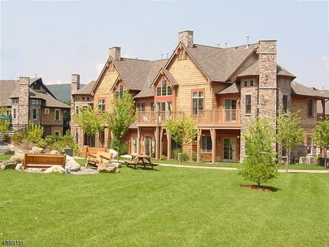 Each of the 19 buildings were created in the Adirondack style