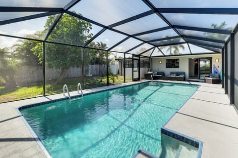 Port Charlotte Vacation Rental | 3BR | 2BA | 1,600 Sq Ft | 1 Step Required