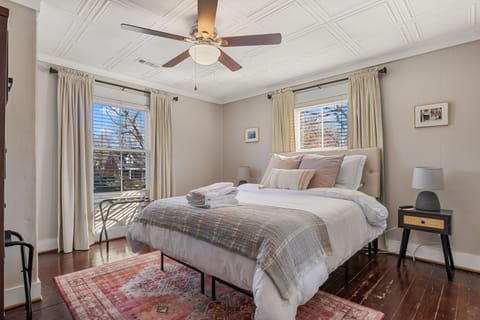Bedroom #1
