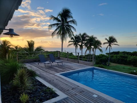 Swimming pool (1)