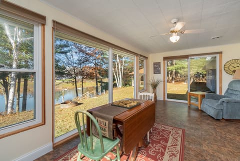 Next Door Photos 621_23-Edit