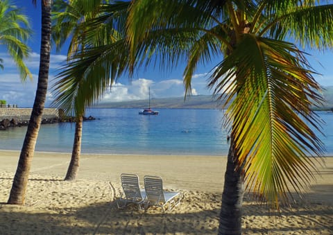 Mauna Lani Beach Club