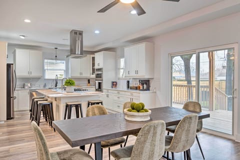 Dining Area | Kitchen | Cooking Basics