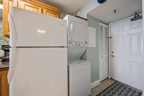 Never underestimate the convenience of a washer & dryer in your unit.