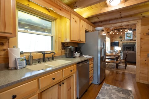 Lots of Small Appliances make cooking a breeze