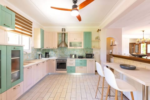 Villa Fully equipped kitchen