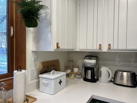 Equipped with coffee maker, electric kettle, toaster, crock pot, blender & more