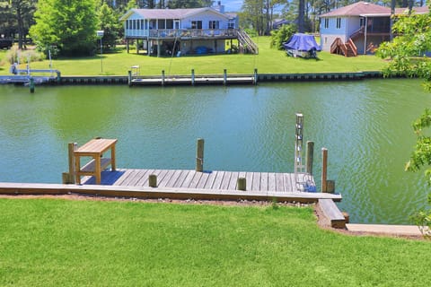 Dock