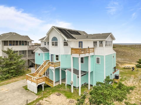 Ocean Front 8 Bed/8 Bath Vacation Rental