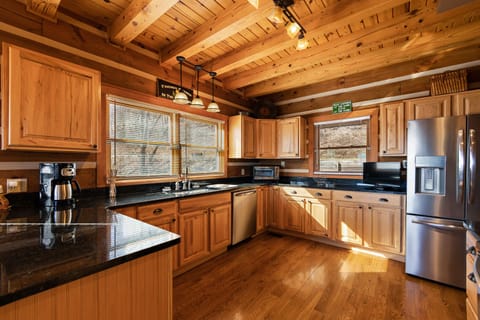Granite Countertops and Large Stainless Appliances