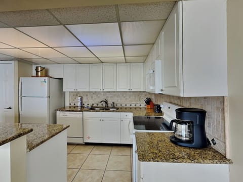 Kitchen - Standard Coffee Maker