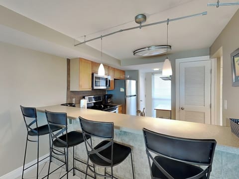 Breakfast Bar - Seating