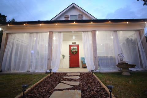 Welcome to Theta Hill Getaway Cabin!