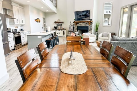 Dining table seats 6, or pull up the bench to seat 8.