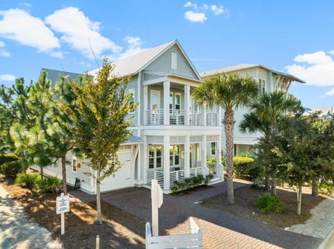 Prominence on 30A - Agave House
