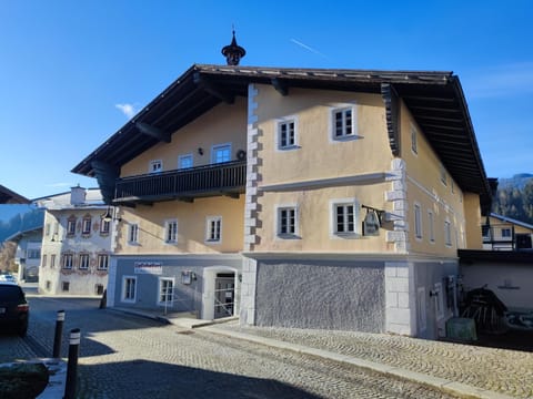 Holiday Home Exterior [winter]