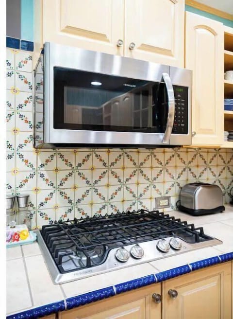 The new microwave and cooktop in Guadalupe House.
