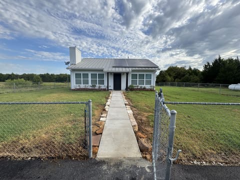 Front of  cottage. 