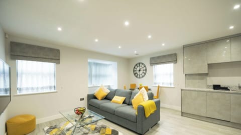 Living/Kitchen