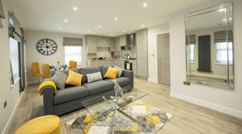 Living/Kitchen