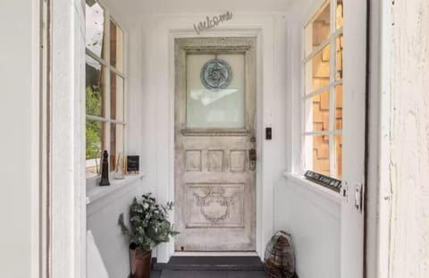 Welcome to Ursa Miner! Home away from home in the mountains.