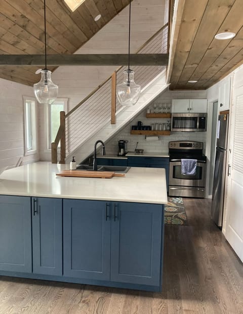 Fully stocked kitchen