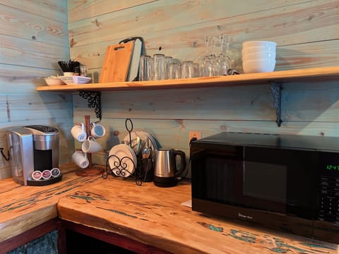 Dinnerware and Glassware for 4