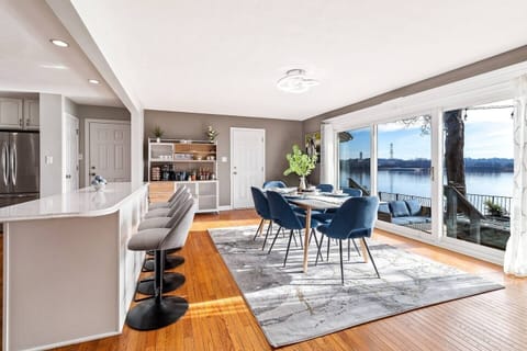 Plenty of open space for you, your family and friends to cook, enjoy meals, hang out and just enjoy the beautiful views!