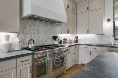 6 Burner Thermador Range