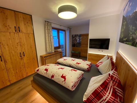 Chalet Tauernbär - Ferienhaus, Dusche und Bad, WC, 3 Schlafräume House in Carinthia, Austria