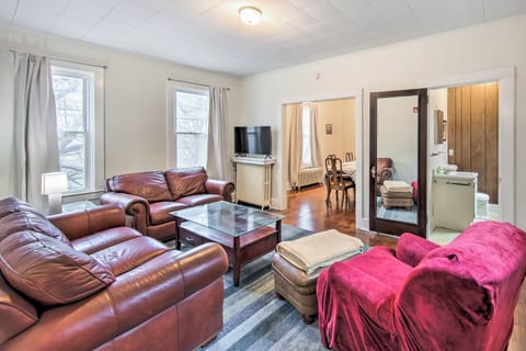 Lancaster Vacation Rental | 4BR | 2BA | 2,000 Sq Ft | Stairs Required