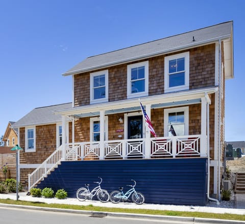 Welcome to Let's Run Away