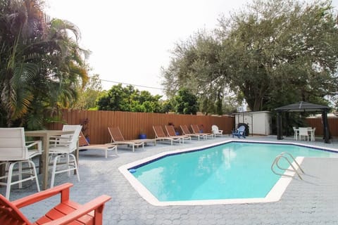 Pool - Deep end is 8' deep. Heated to 78-80 degrees