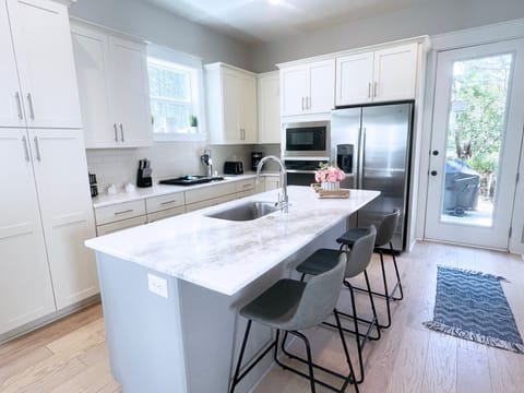 The Way of Water | Ground Floor Open Kitchen and Island