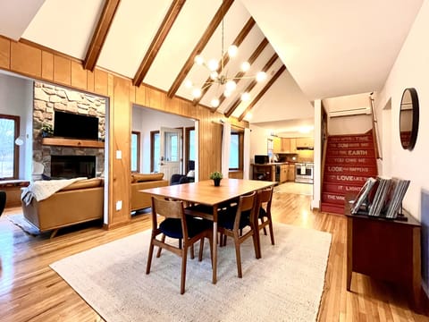 Open concept living room, dining room and kitchen. 