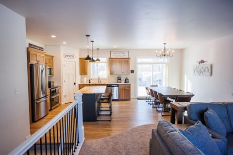 Open concept perfect for gathering!