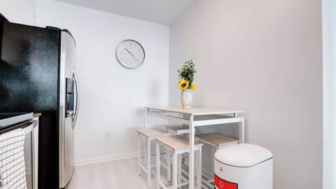 Cozy up in the corner of the kitchen dining table.