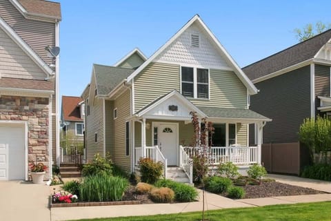 Front of House: Charming Porch, Located on a Peaceful Cul-de-sac