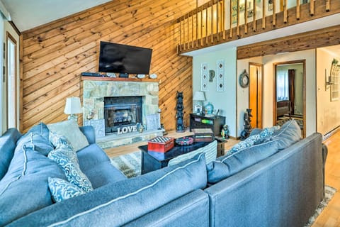 Pocono Lake Vacation Rental | 3BR | 2BA | Stairs Required | 1,391 Sq Ft