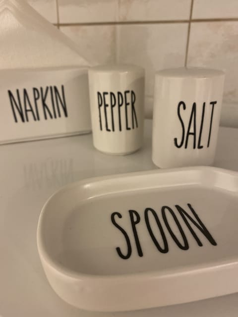 Bathroom amenities