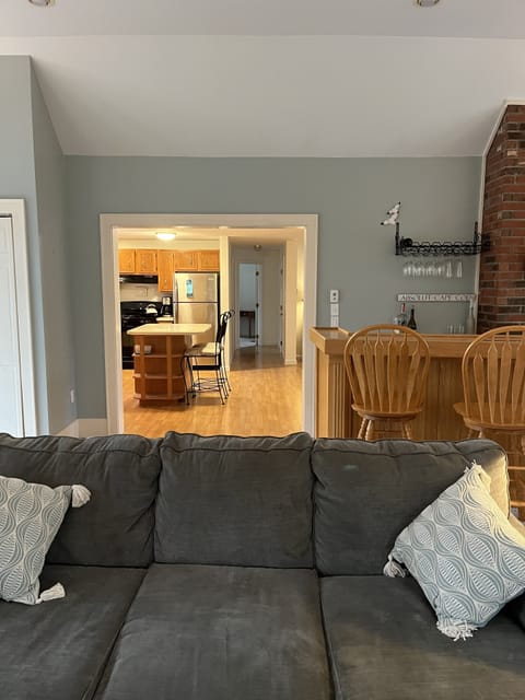 Great Room to Kitchen