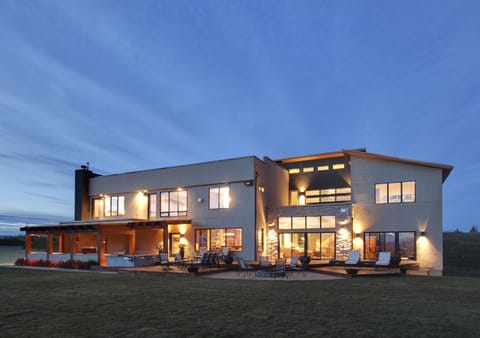 Great outdoor spaces look out to mountain views