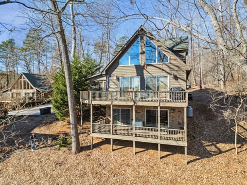 Back View Double Deck