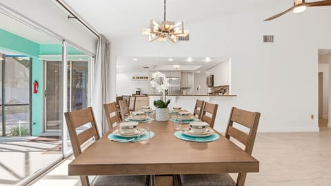 Our dining room can accommodate up to 6 people.