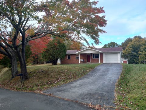 street view of front yard 