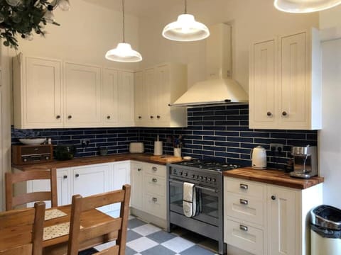 Kitchen, recently upgraded 