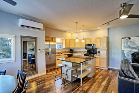 Bright, modern kitchen with everything you need to feel at home