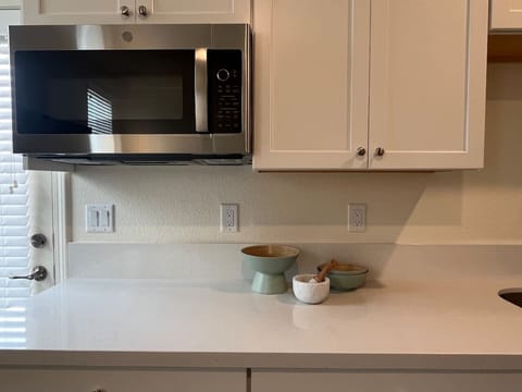 3-in-1 combo microwave, convection oven, and air fryer